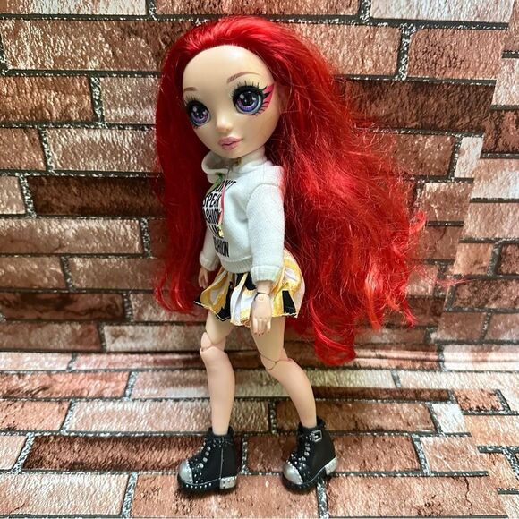 Rainbow 🌈 ❤️High Ruby Anderson ❤️fashion doll - Picture 4 of 8